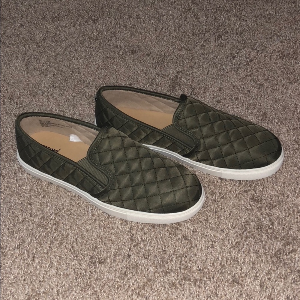 Green Shoes